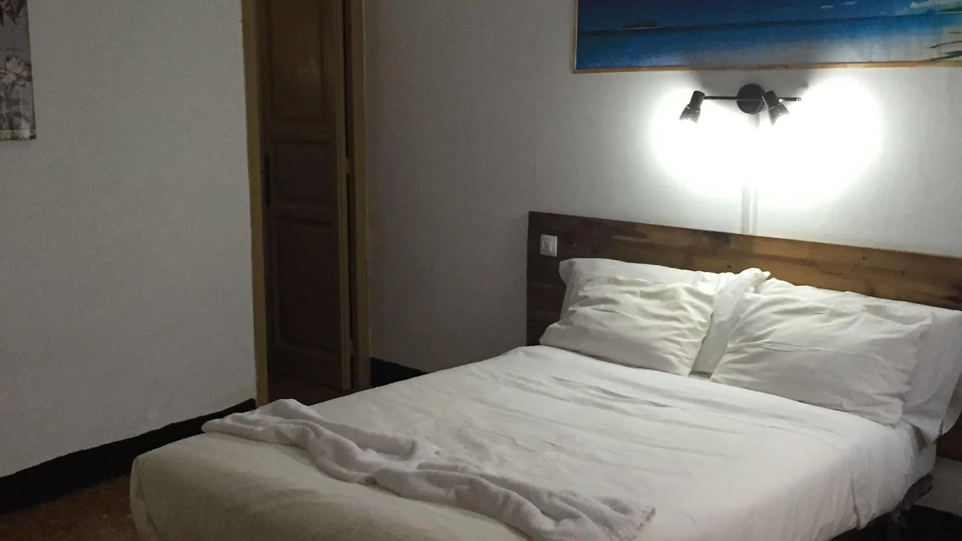 Hostal Macaya location